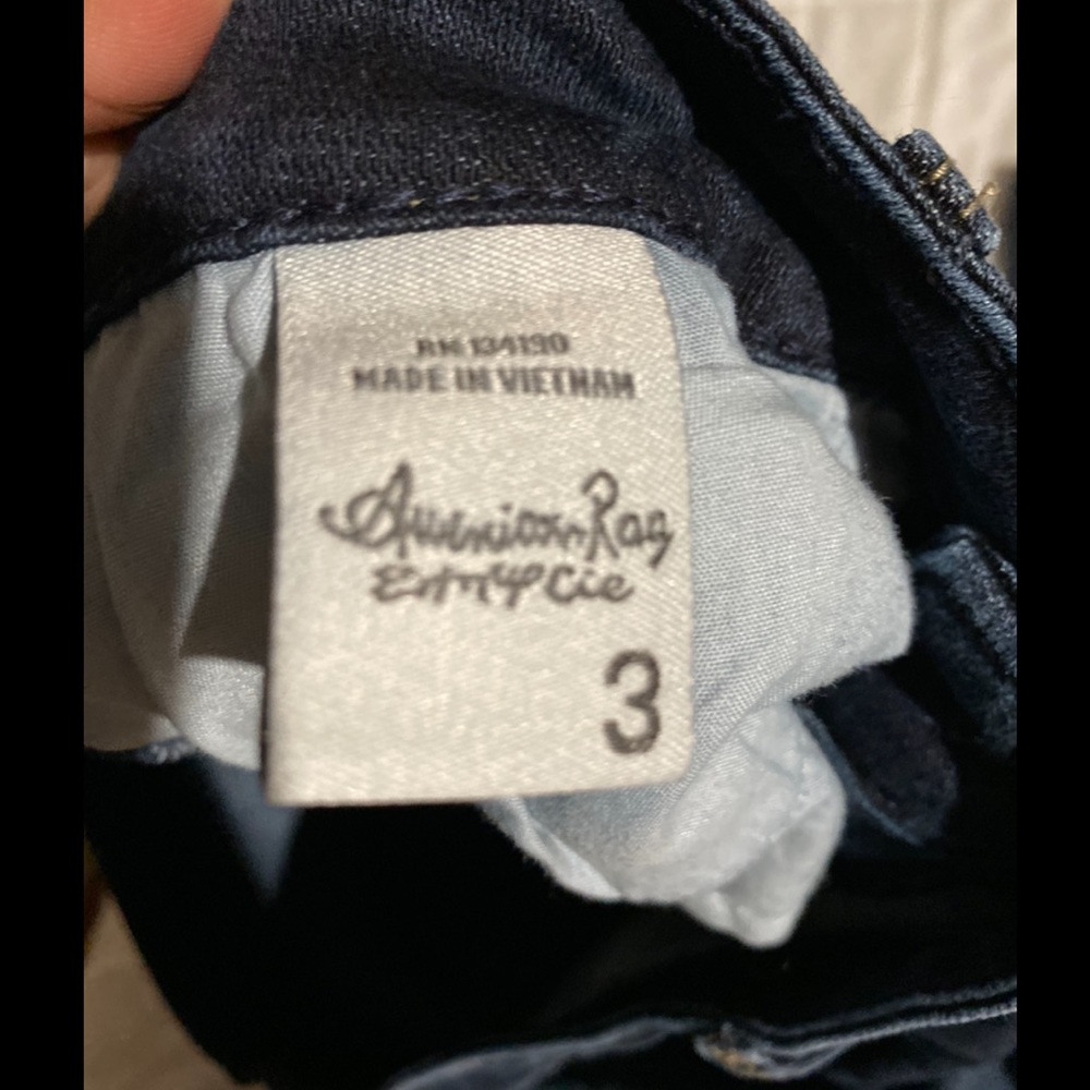 American Rag jeans - Picture 3 of 3